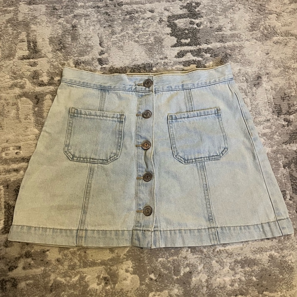 Forever 21 Light Blue Button-Front Denim Mini Skirt